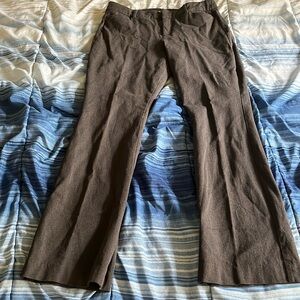 Size 10 women’s pants.